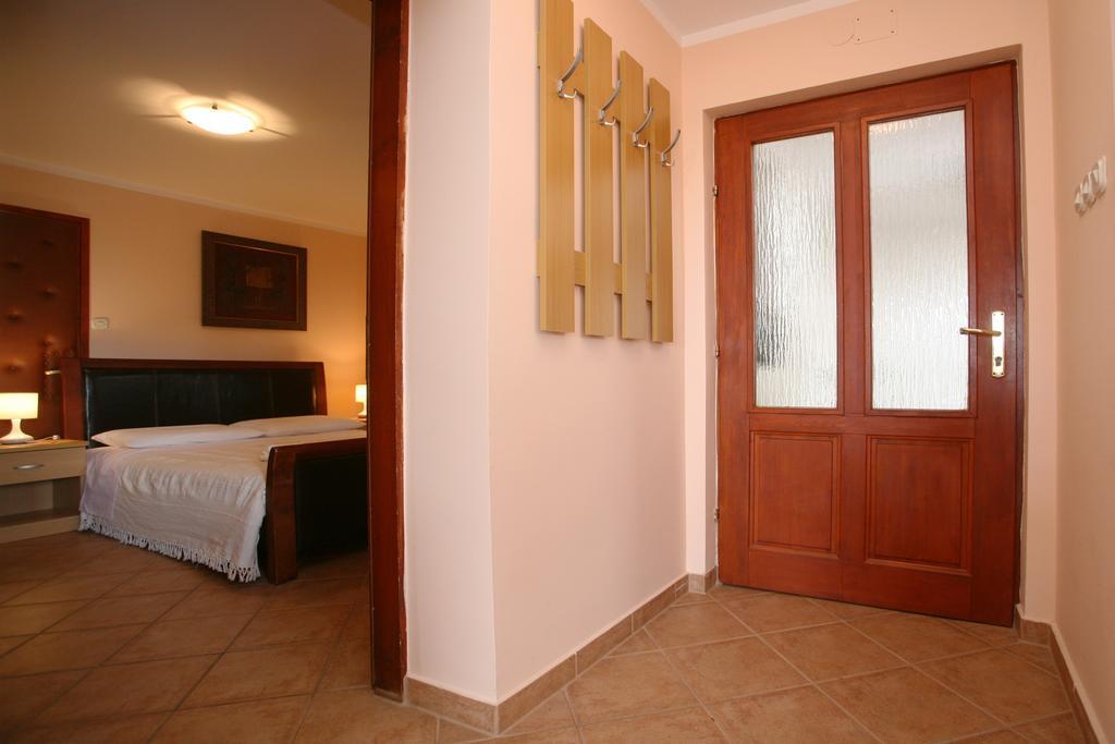Apartments Neda - Porec South Номер фото